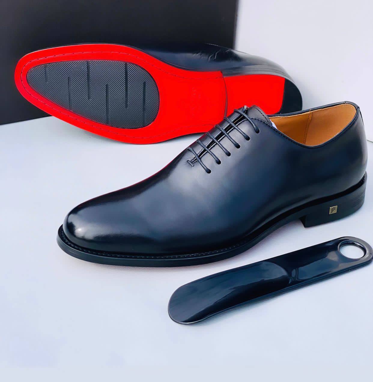 Leather Lace Shoe (Black)