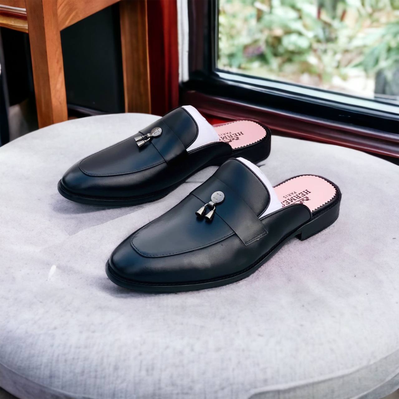 Leather Half Shoe With Silver Ornament