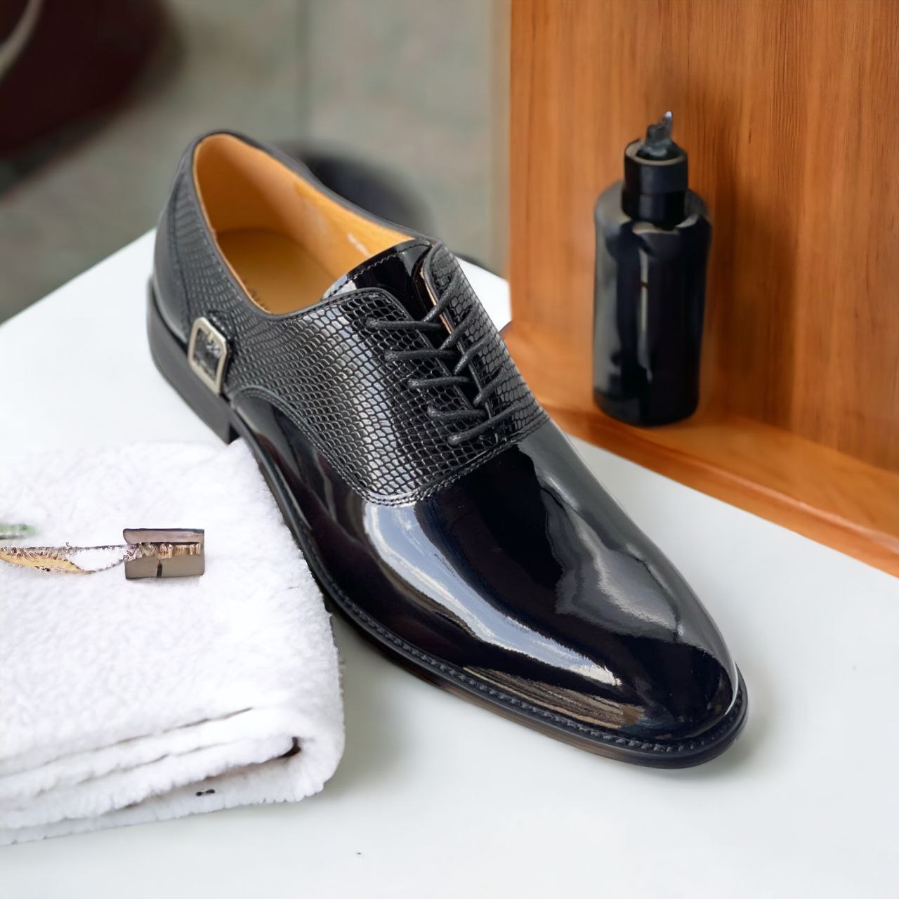 Luxury Two-Tone Mirror Shoes (Side Buckle Elegant)