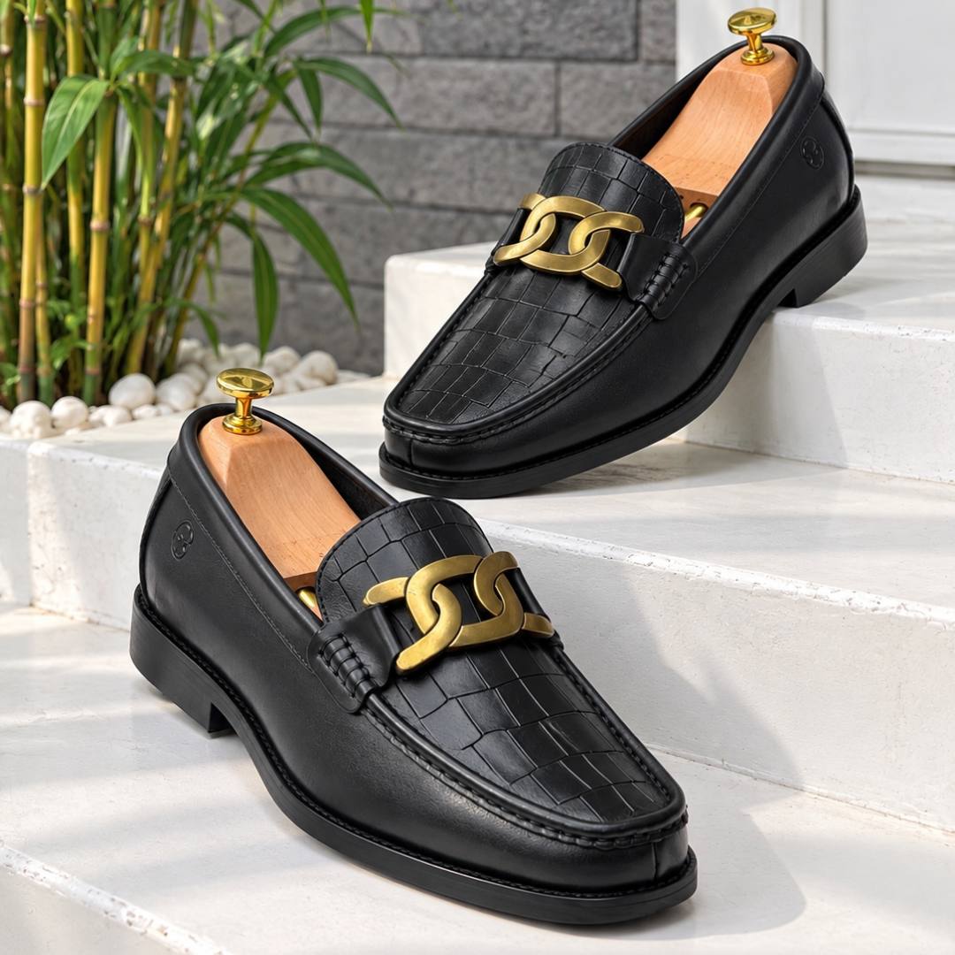 Men's Black Crocodile-Embossed Leather Shoes