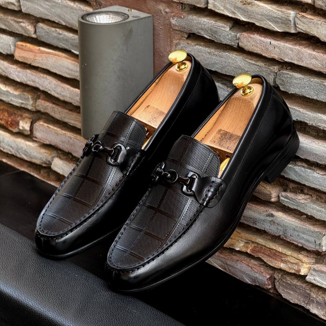 Luxe Black Textured Horsebit Loafer