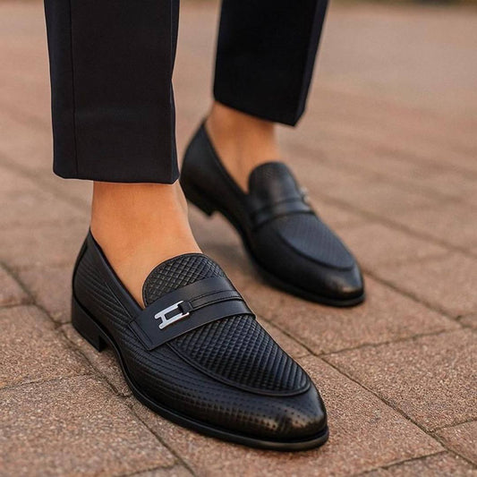 Men’s Classic Black Textured Leather Loafer Shoes (H-Buckle E-V5)
