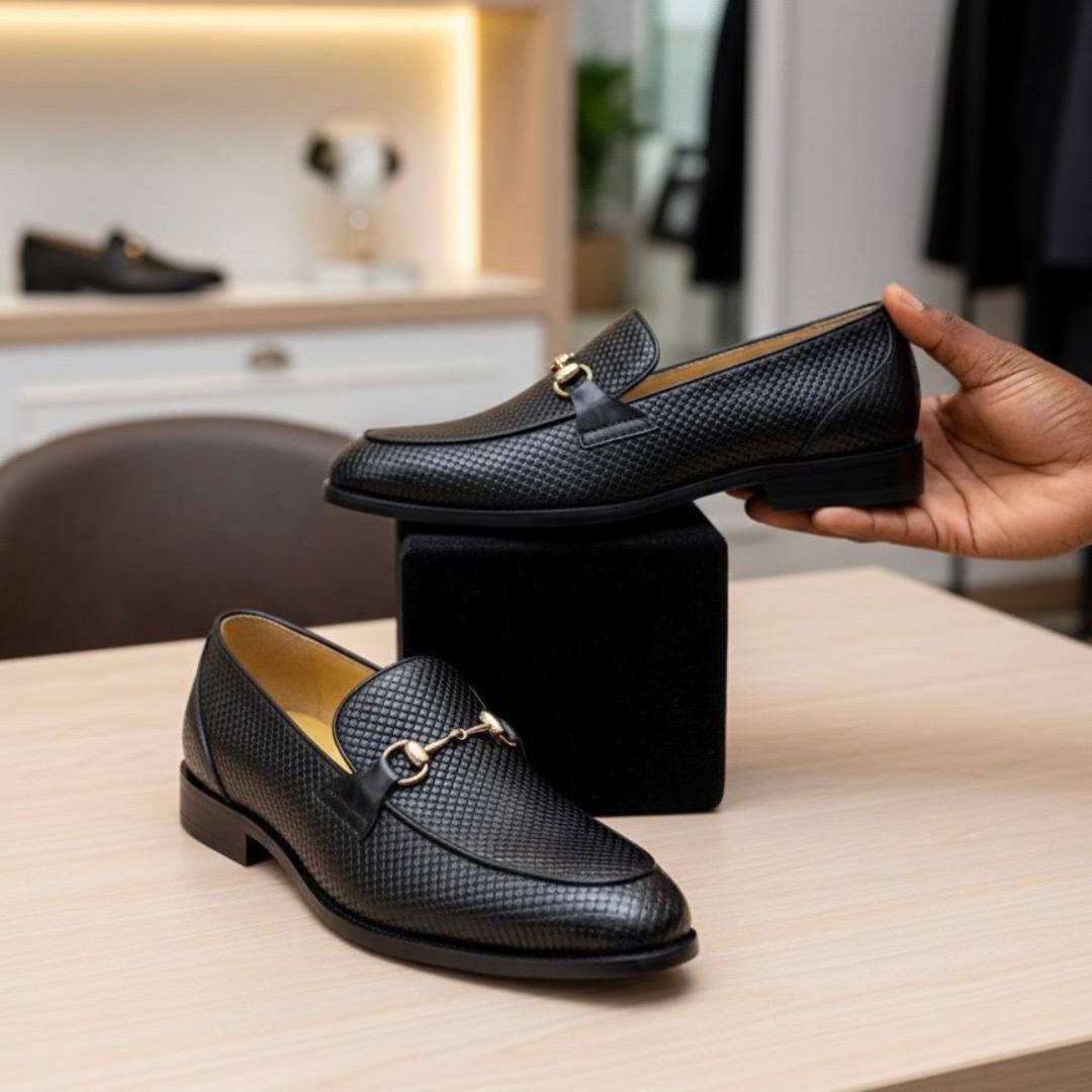 Classic Men's Woven Pattern Loafers (Black Leather E-V6)