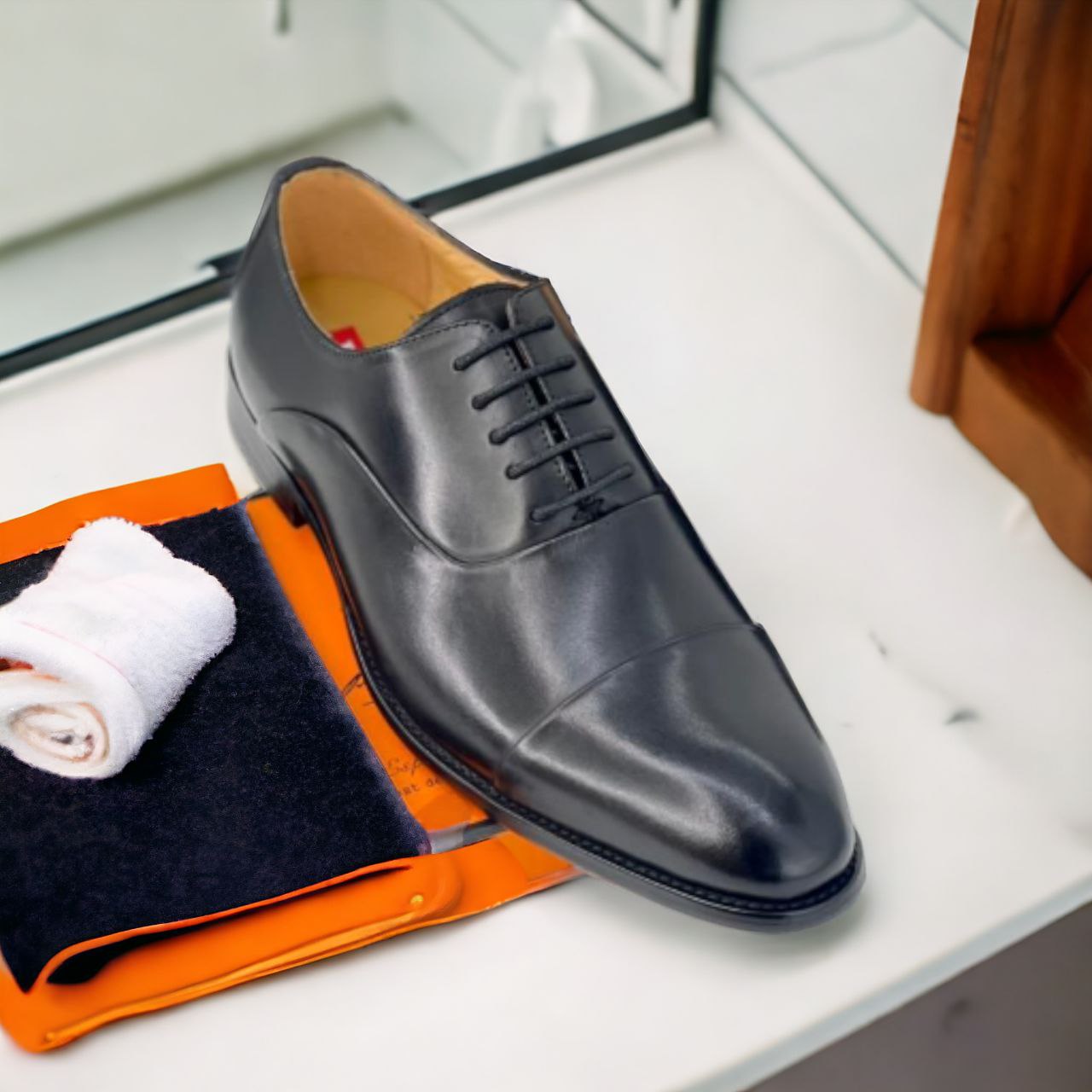 Italian Leather Captoe Shoes (Elegant)