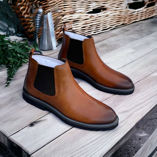Brown Chelsea Boots with Gumsole (Elegant)