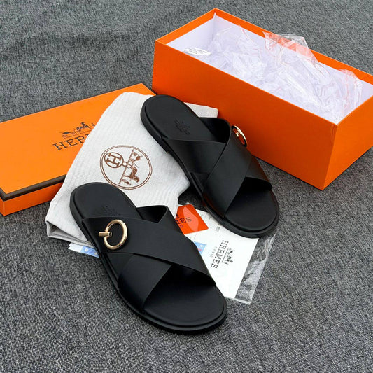 Polished Gold-Tone Ring Buckle Slipper