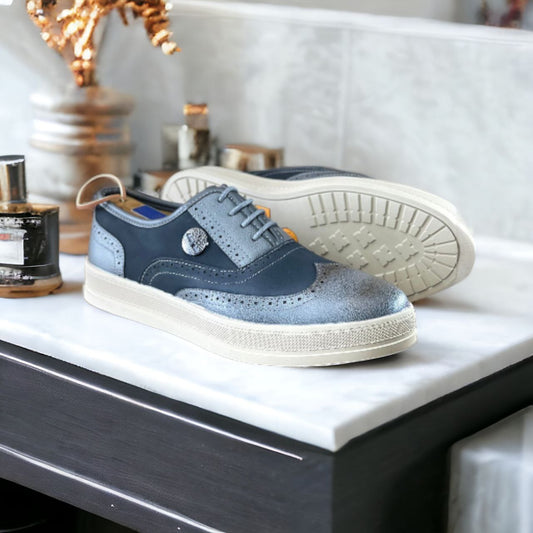 Two-Tone Timbs Business Footwear with Gumsole (Elegant)